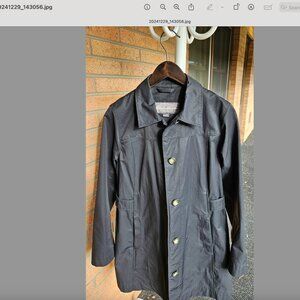 Eddie Bauer trench waterproof